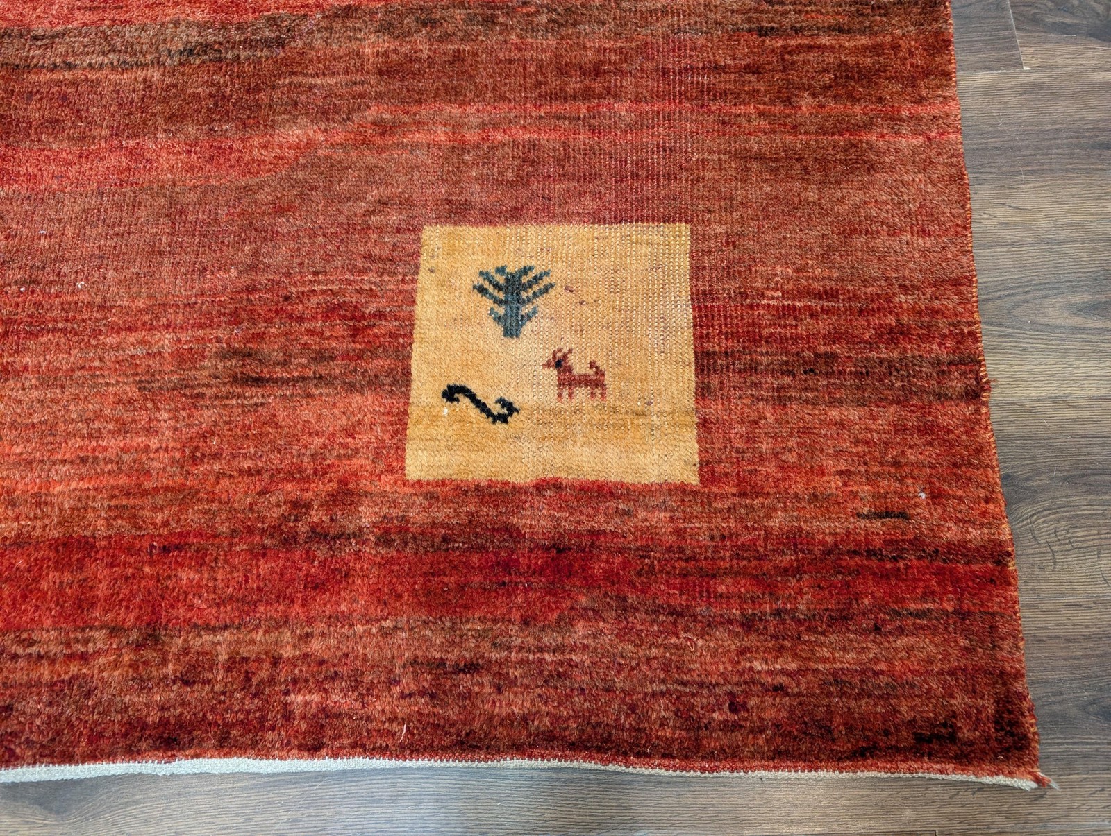 Per’sian Gabbeh Rug 8×10, Animal Pictorials, Bohemian, Rust Red