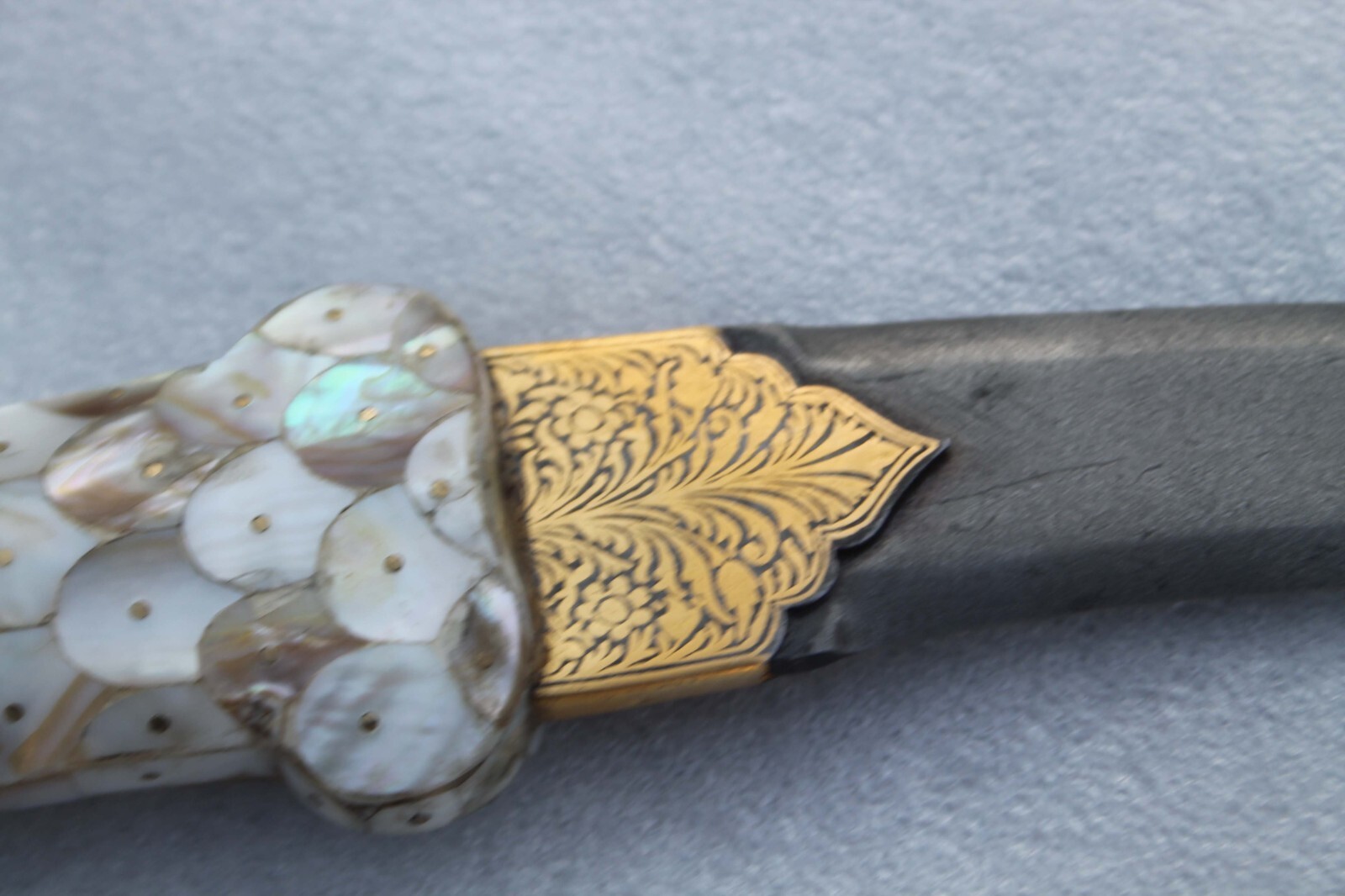 old vintage mother of pearl pistol grip handle gold damascened wootz steel blade