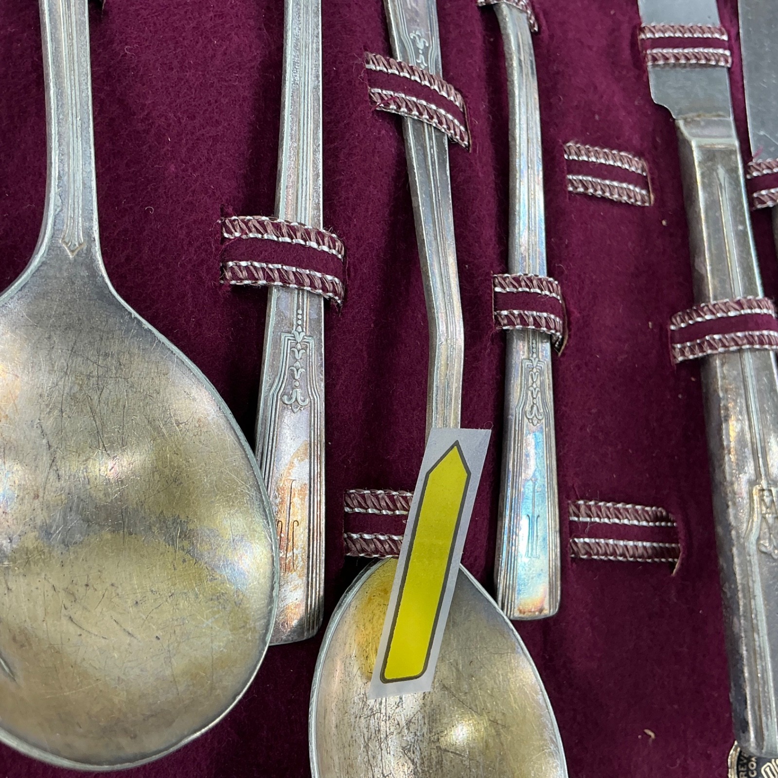 William Rogers Silver Plated Flatware Set 42 Piece Kitchen Dining Vintage Deco