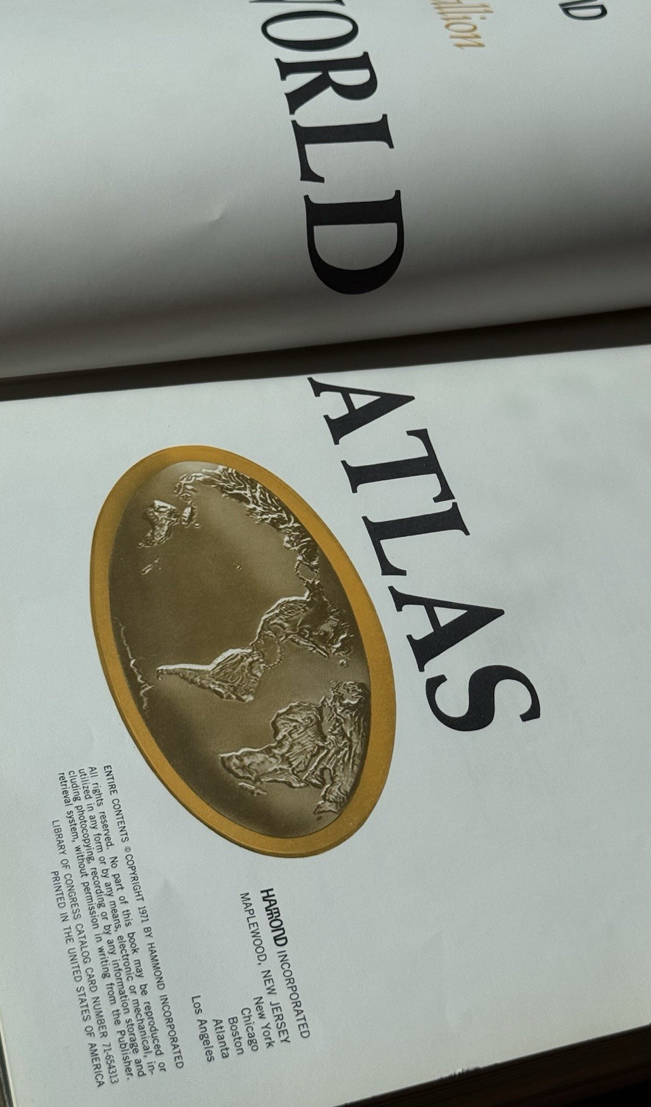 1971 Hammond Medallion World Atlas Hardcover Green Gold Lettering