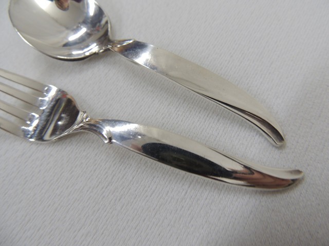 Vintage Silverplate Rogers Flair Toddler Childs Set Spoon and Fork 4-1/4″