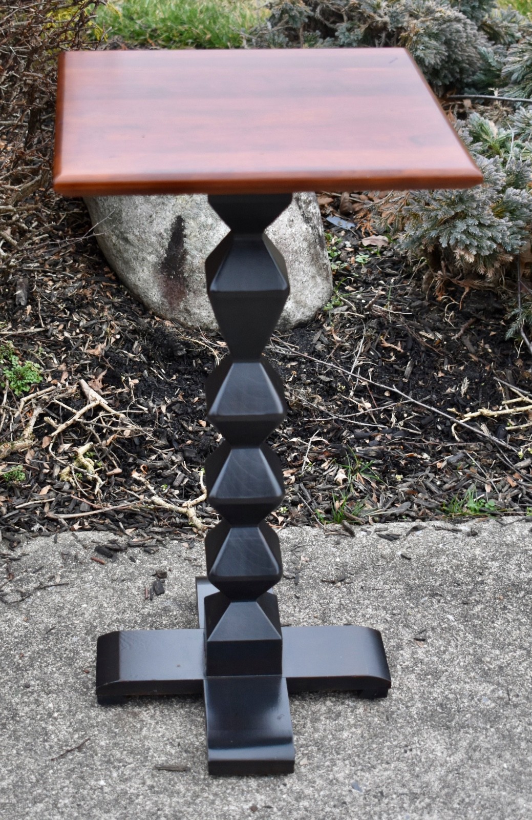 Vintage Ethan Allen Transitional Style Two Tone Side Table