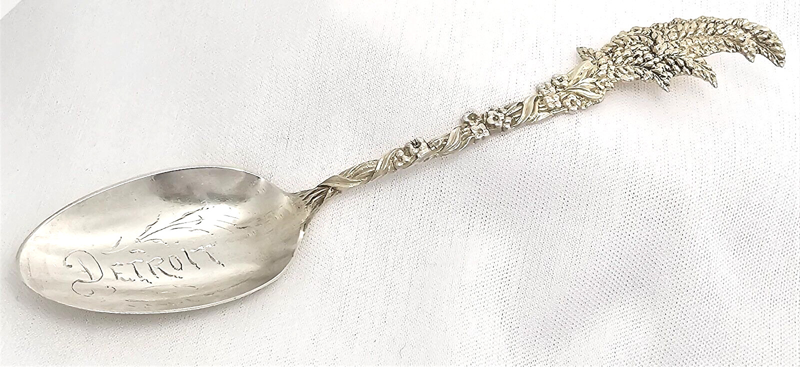 1890s Detroit MI Sterling Silver Souvenir Spoon Wheat Antique Michigan5 1/8″