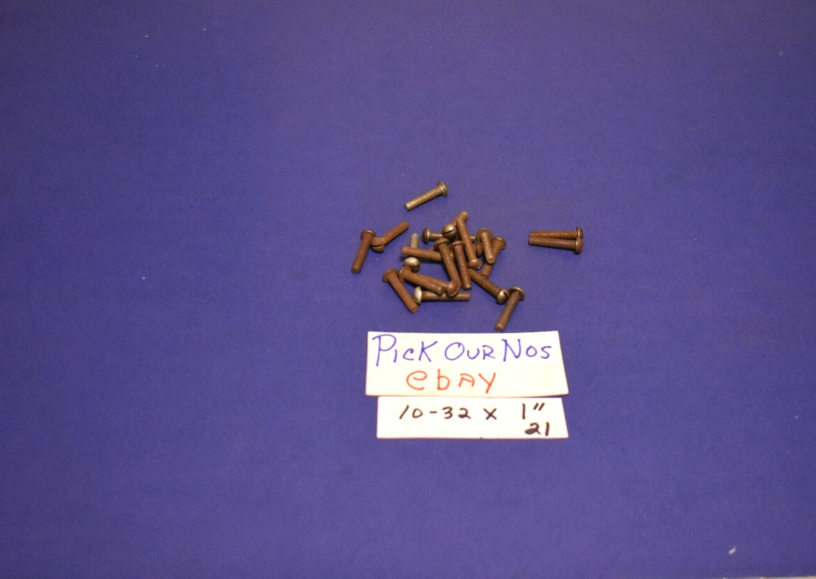 21 Vintage 10-32 x 1″ Slotted Round Head Steel Machine Screws/Bolts