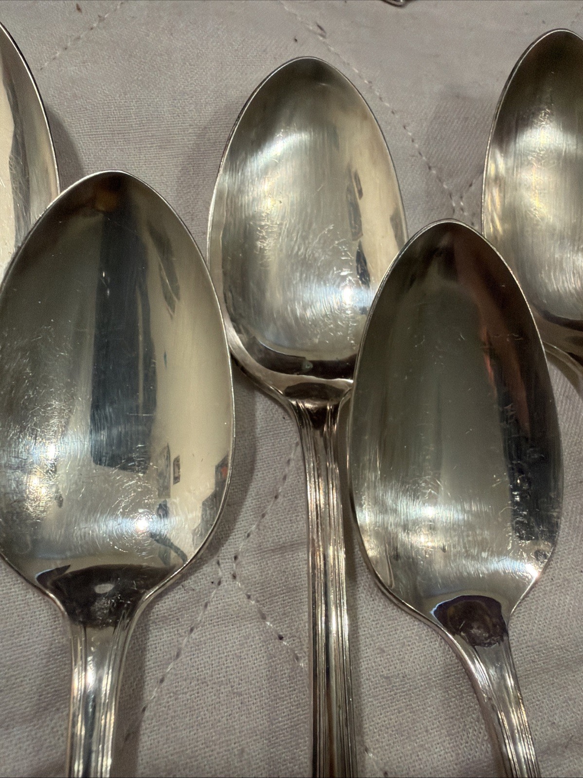 Wm Rogers Vintage DESIRE Silverplate Flatware Servce For Eight, 58 Piece Set