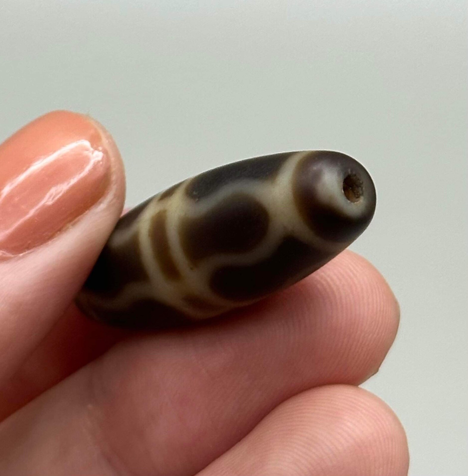 Ancient Tibetan Central Asian Etched Agate Longevity Dzi Bead in Good Condition