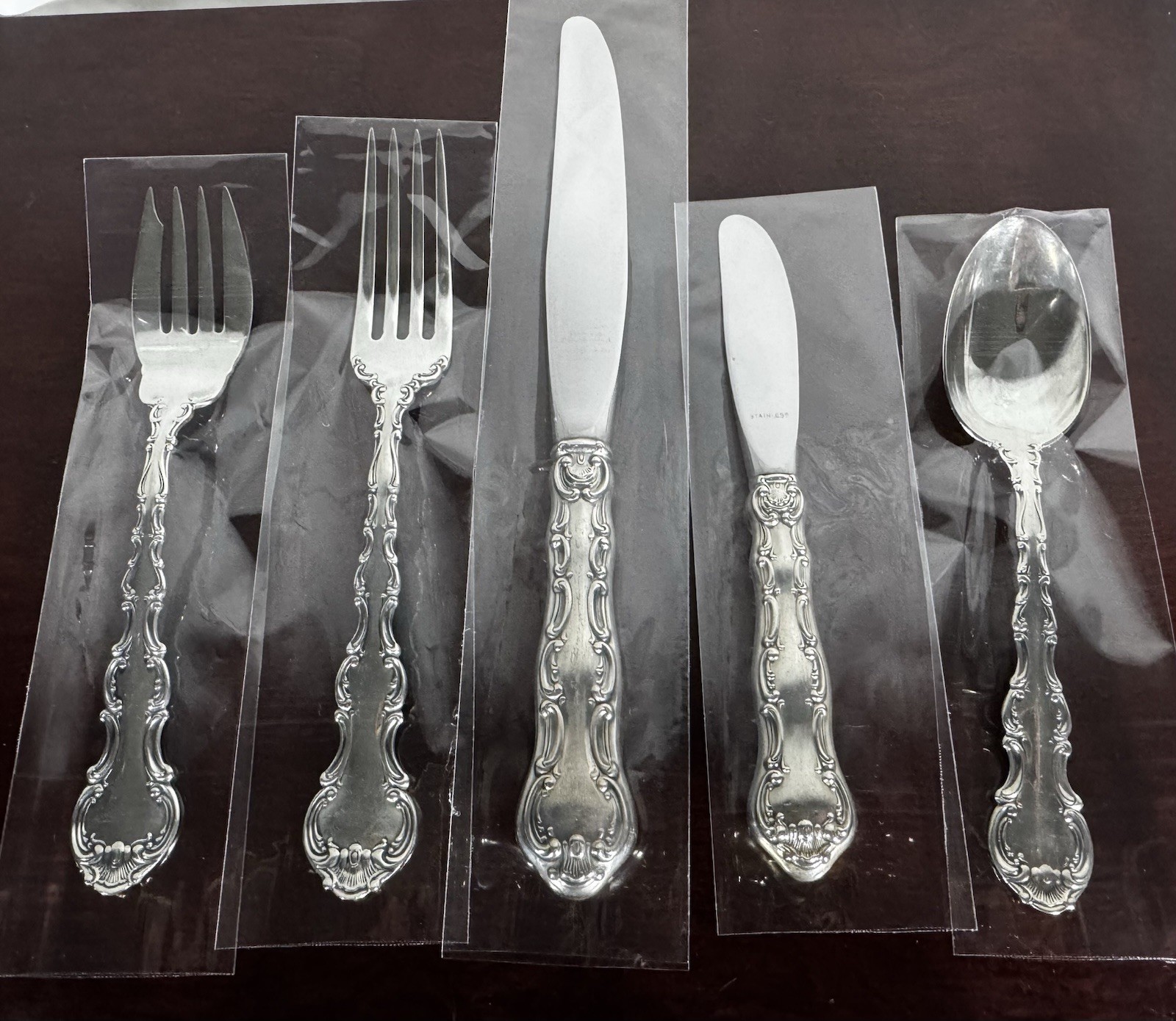 Gorham Strasbourg Sterling Silver Flatware Set Service for 6 – 30 Pieces in Case