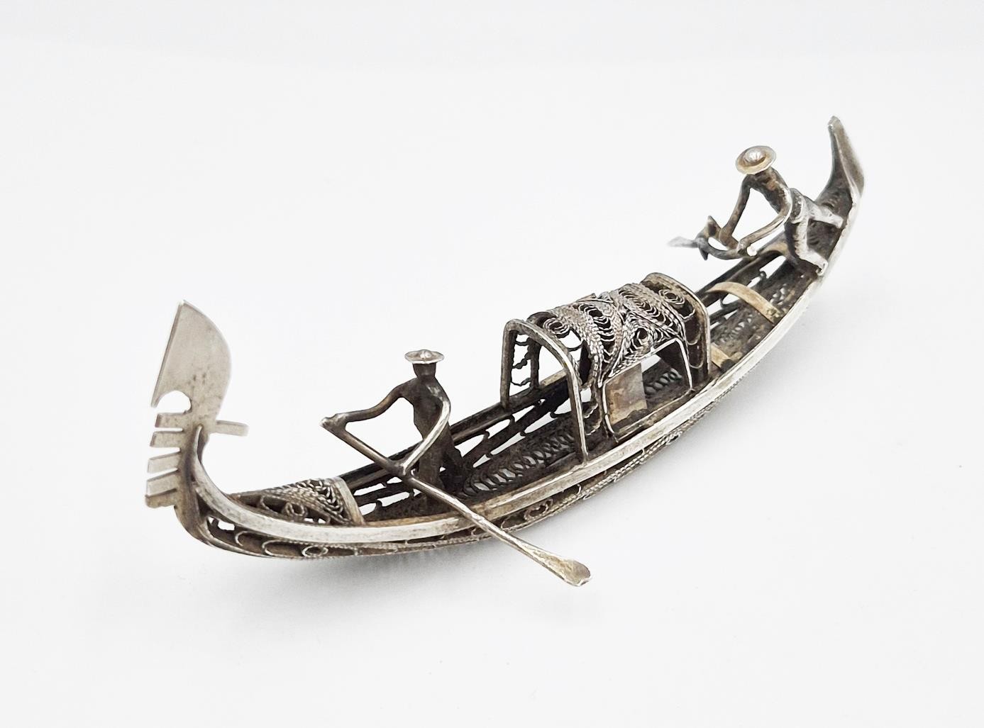 ANTIQUE ITALIAN SOLID SILVER FILIGREE GONDOLA MODEL c1930