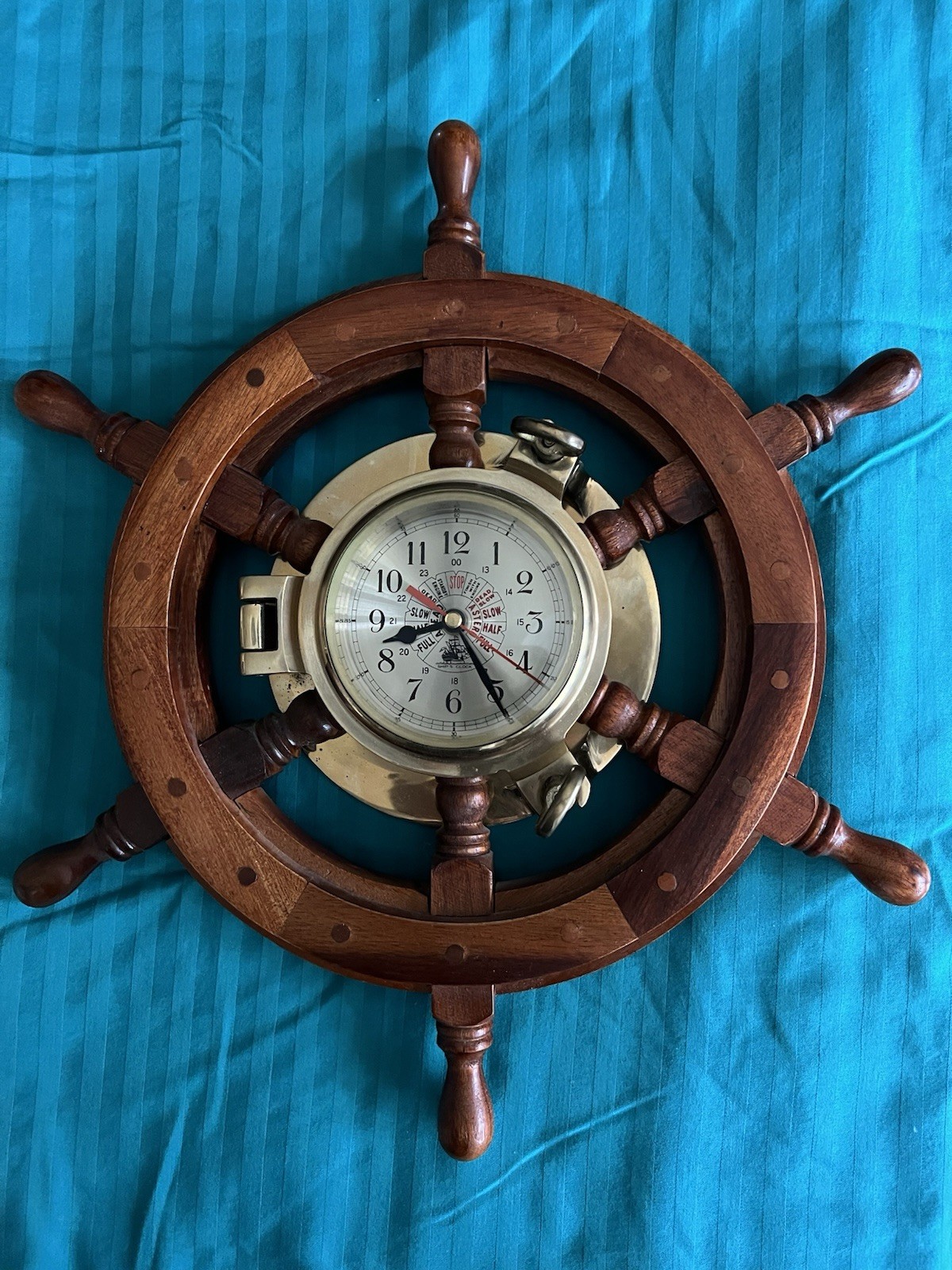 “Ship’s Clock” Nautical Porthole Ship Wheel Wall Clock Wooden Brass 18” Inch