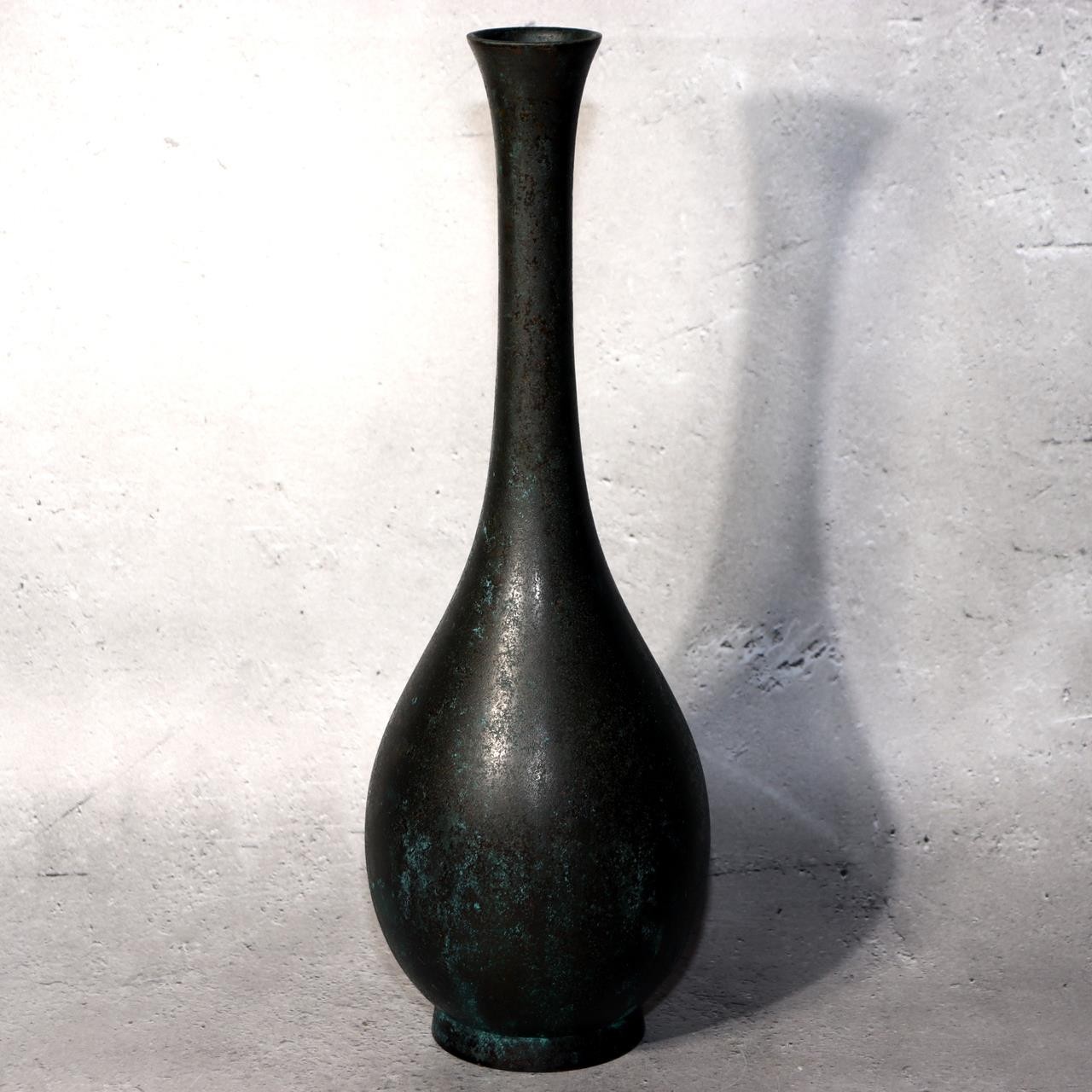 Japanese Bronze Flower Vase Long Neck Green Patina Ikebana Art BV687