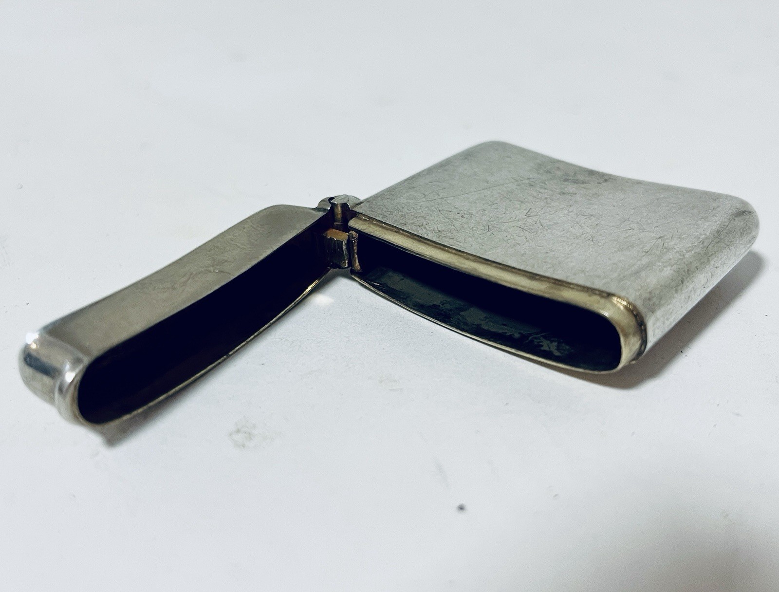 Antique Solid Sterling Silver Vesta Case Match Holder Striker Gilt Lined 1912
