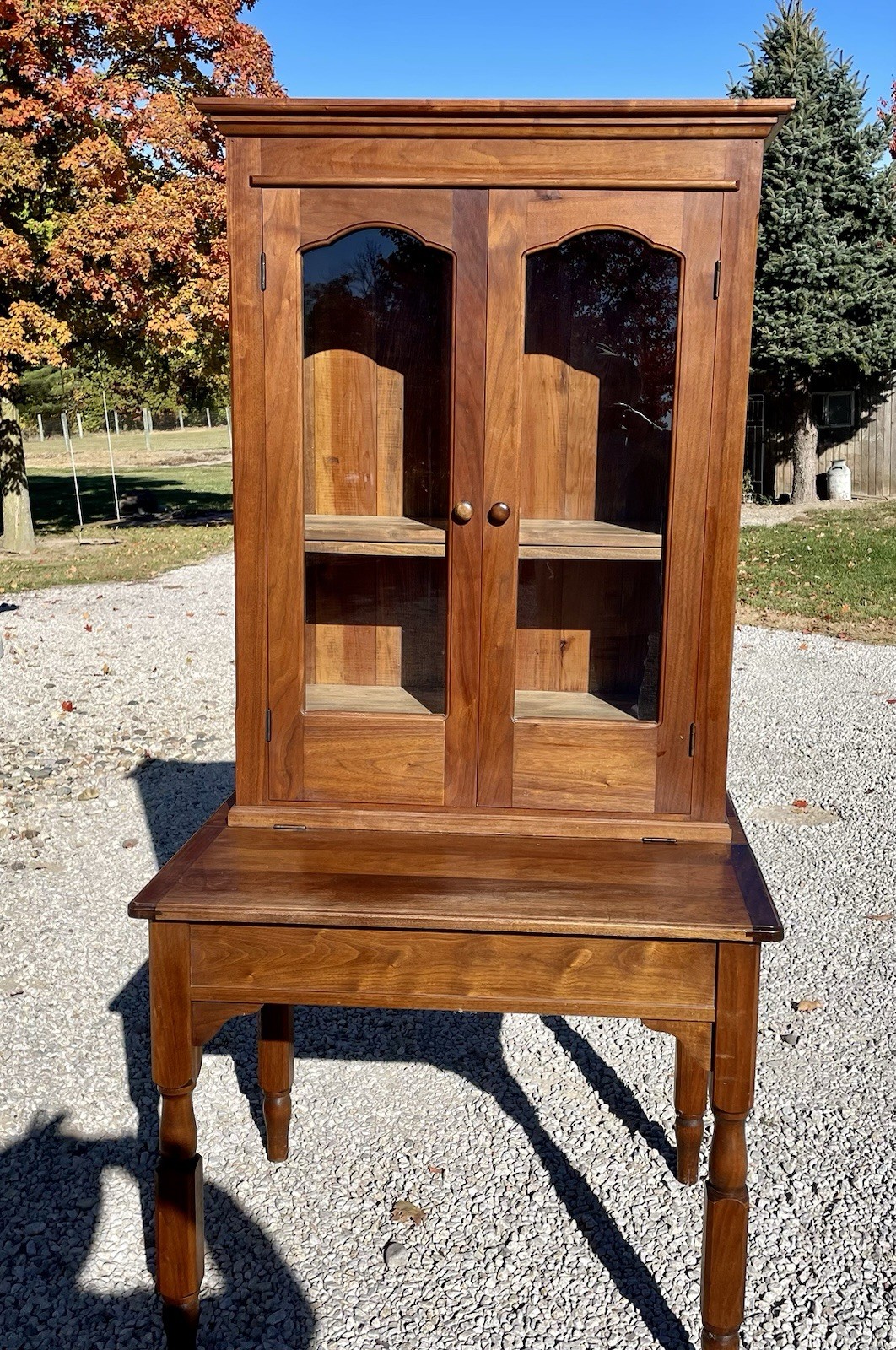 Lincoln Desk. Craftsman-made; Solid Walnut. Top Quality