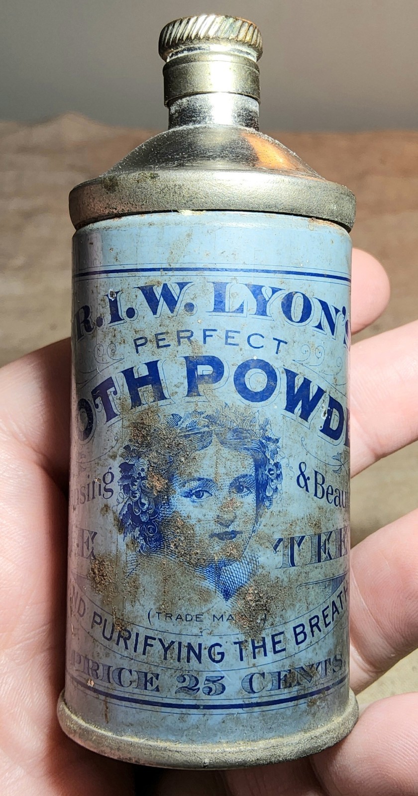 ANTIQUE DR. I.W. LYON’S PERFECT TOOTH POWDER TIN WITH BRASS TOP -25 CENTS SIZE