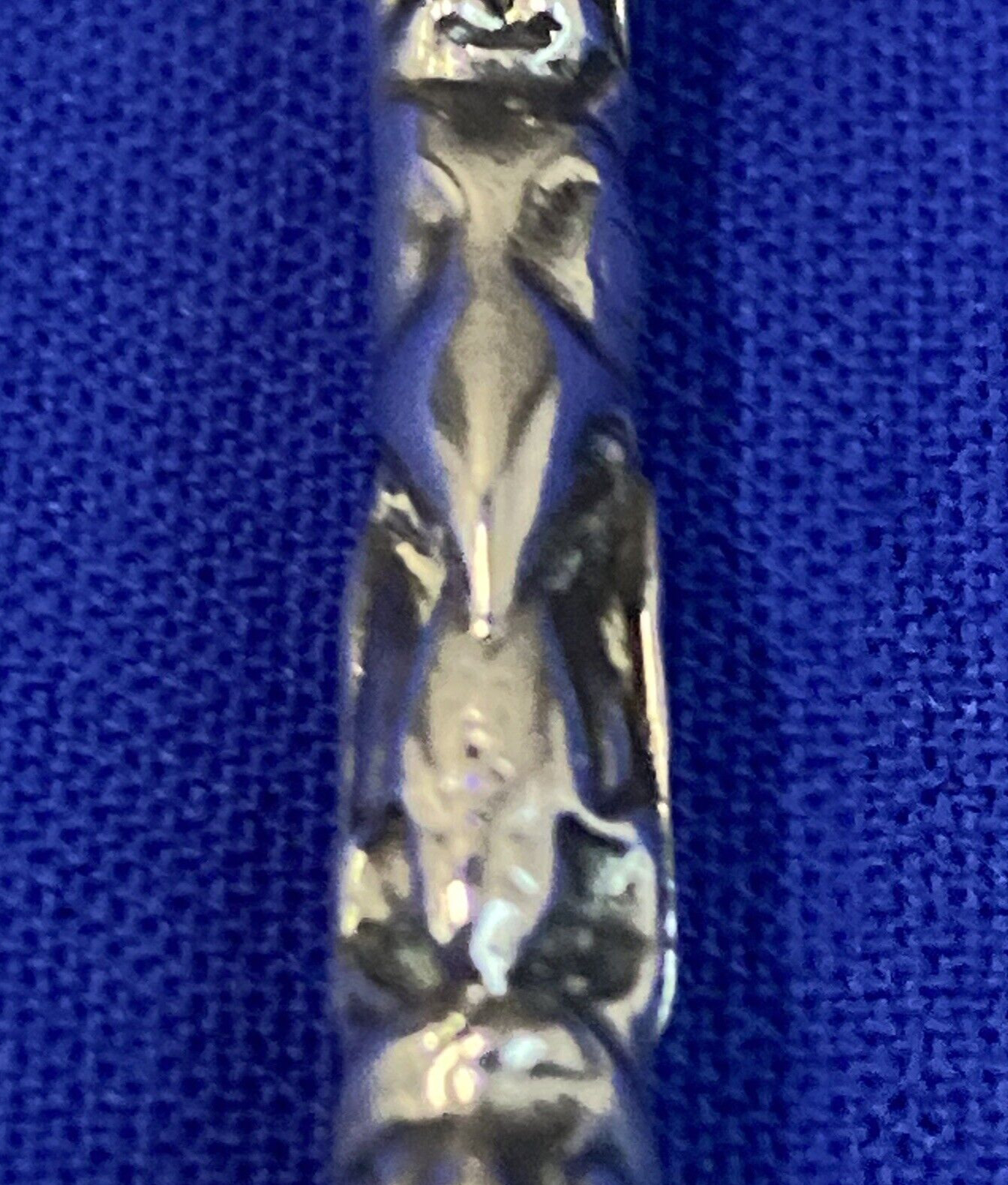Totem Pole Indian Tribal Figures Animal Bird 4″ Sterling Souvenir Spoon 15 Grams
