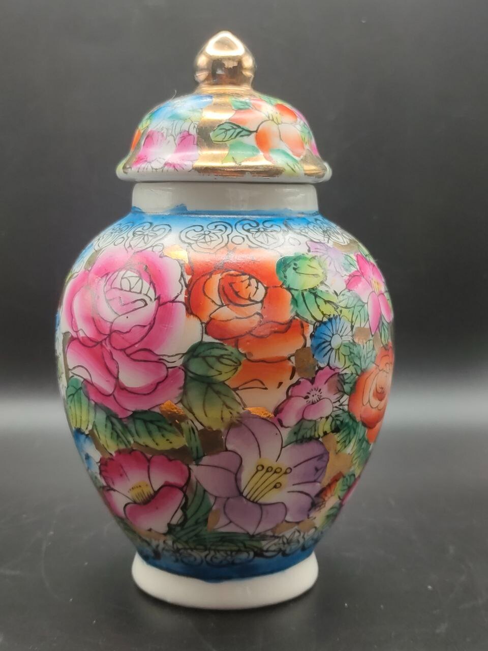 🌺 Chinese Hand-Painted Ginger Jar – 16 cm – Multicolour Floral Motif with Gilt