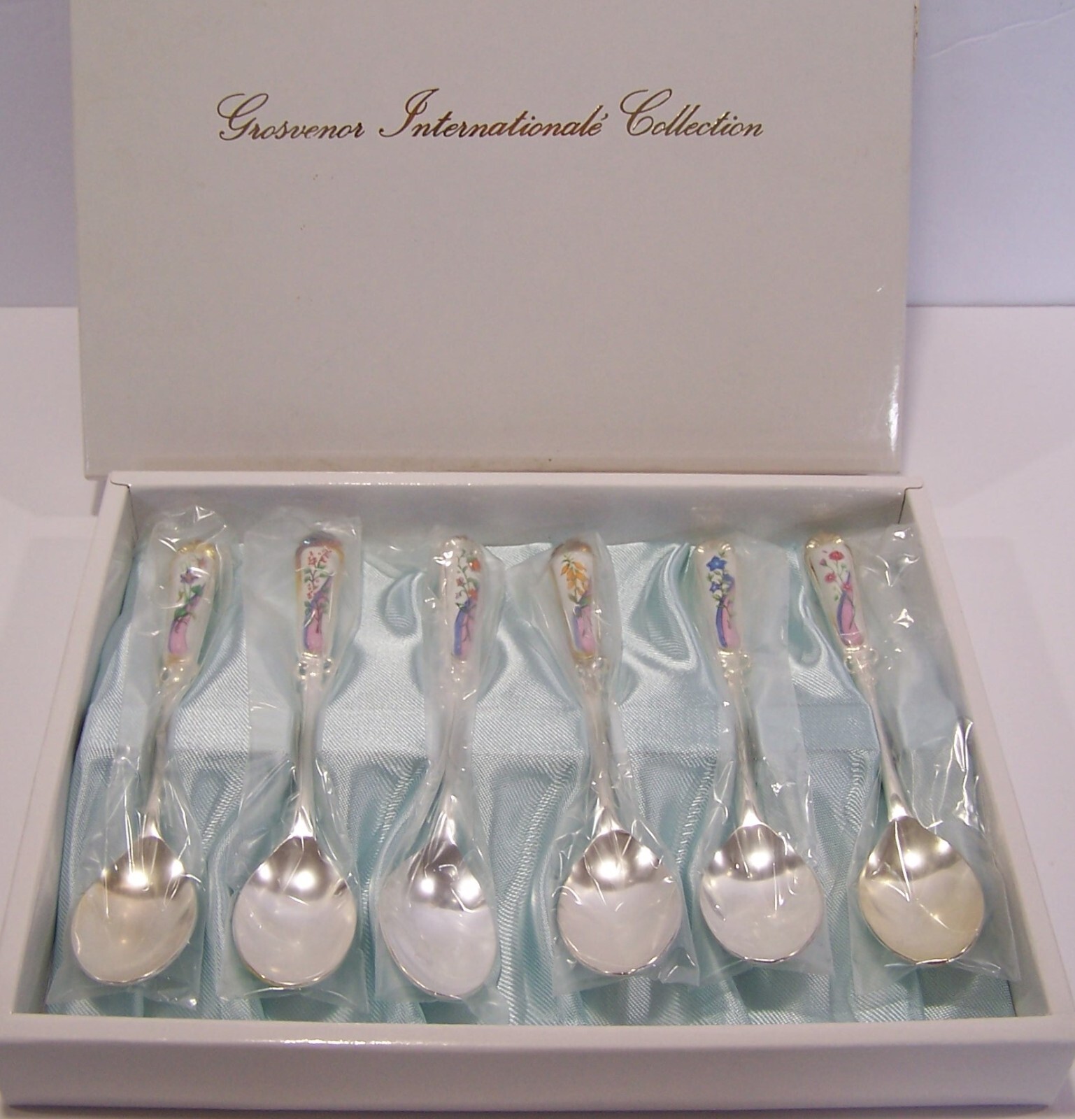 Grosvenor International 6pcs Silverplate SEASON FLOWERS Coffee Spoons