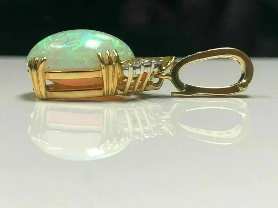 Gorgeous 2Ct Oval Cut Lab Created Fire Opal Women Pendant 14k Yellow Gold Plated