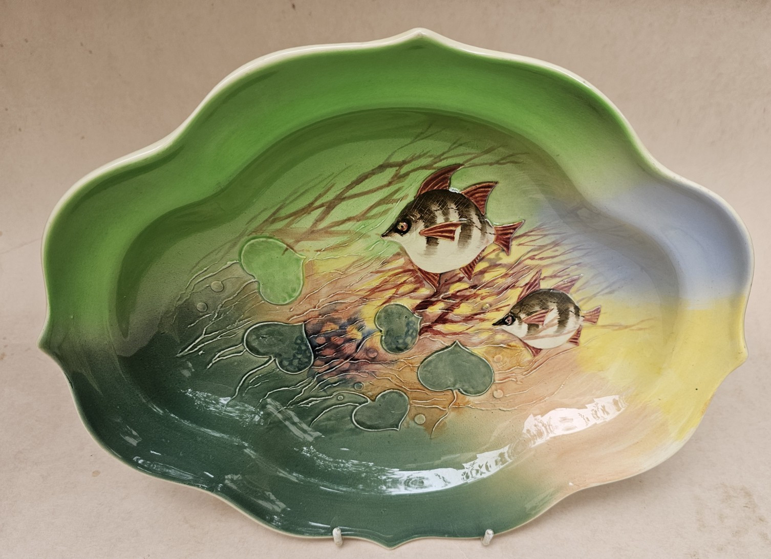 Royal Doulton “The Old Wife” Large Dish 24x18cm, D5966 Regd. In Australia Rare
