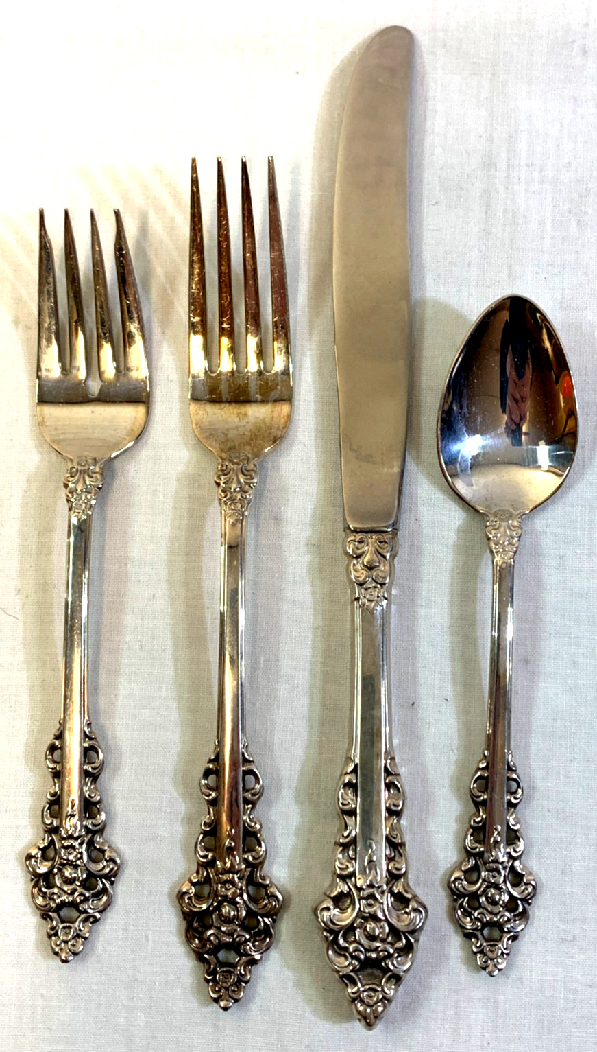 4 Pc Place Setting International Deep Silver Silverplate ROCHAMBEAU Silverware
