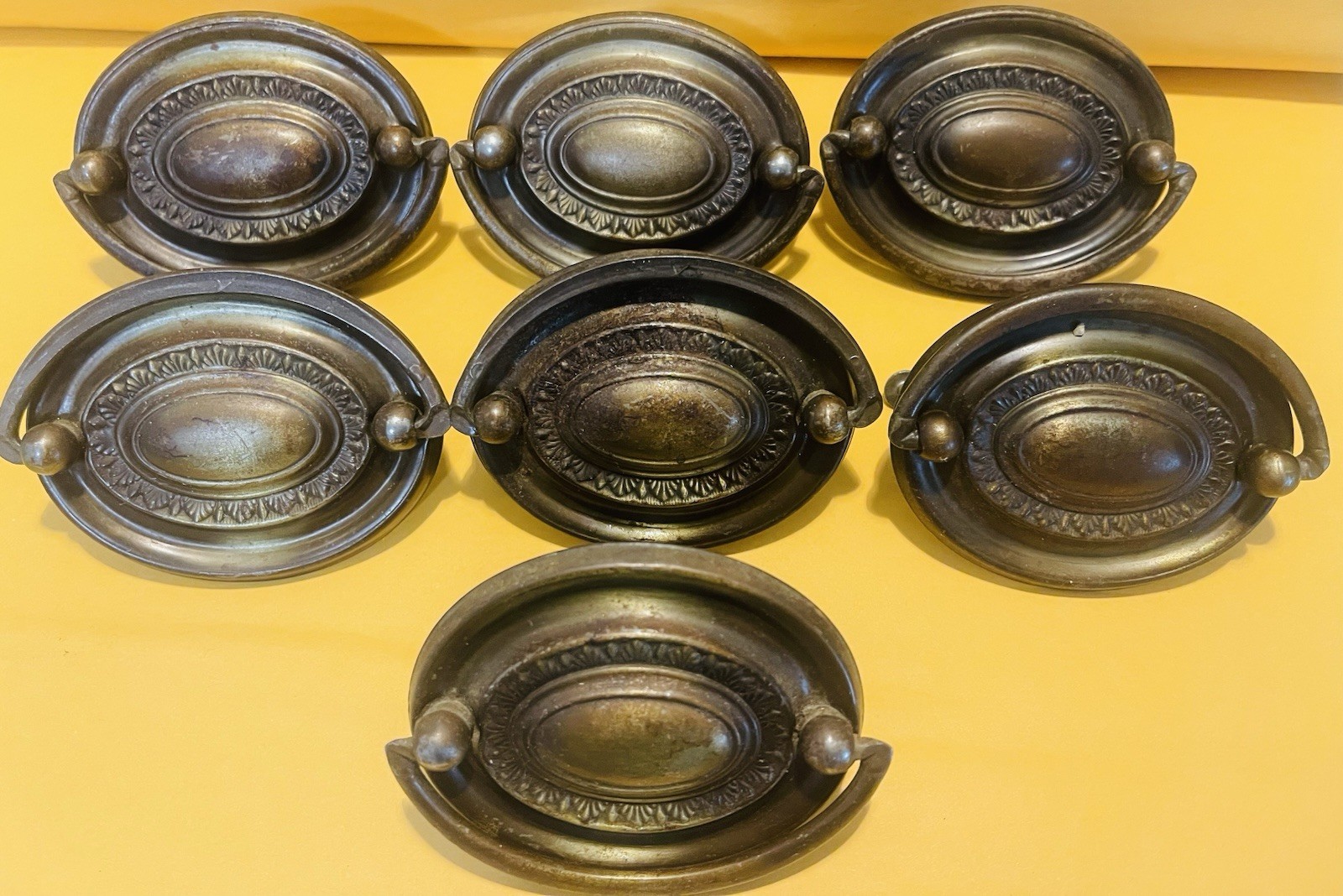 Antique Oval Drawer Pulls 3 1/4″ Set Of 7 Brown Tones