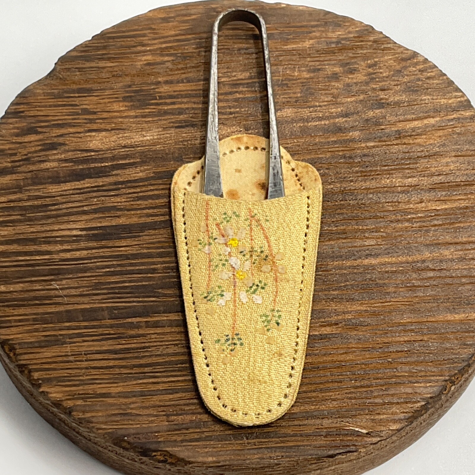 Antique Scissors Spring Mini Japan Thread Sewing Fabric Silk Sleeve Case Floral