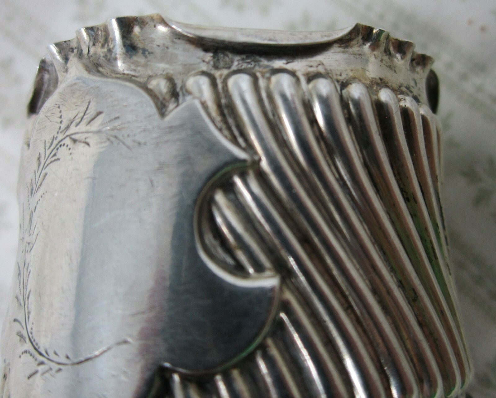 Fancy European Solid Silver Napkin Ring No Mono 1.75″ Diam x 1.38″ Tall 16 Gr