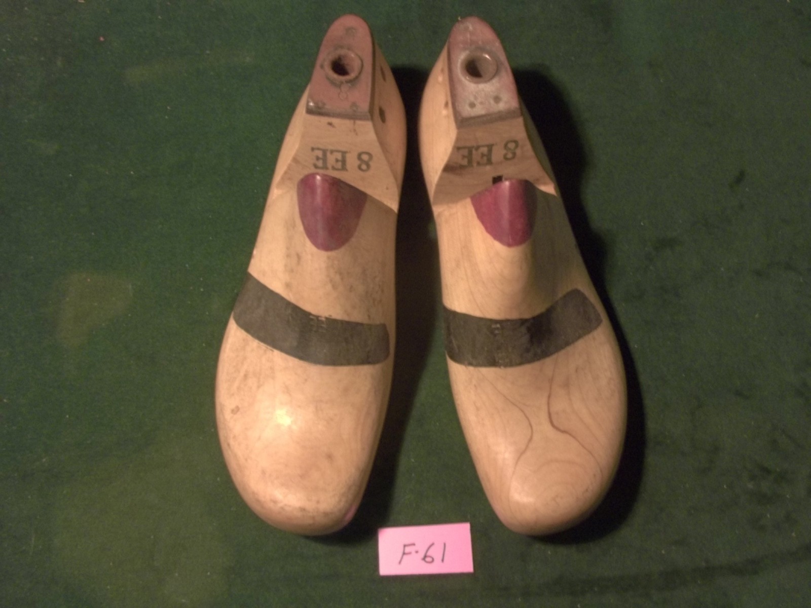 Vintage 1949 Wood Shoe Factory Industrial Mold Last 8 EE MUNSON-M ~#F-61