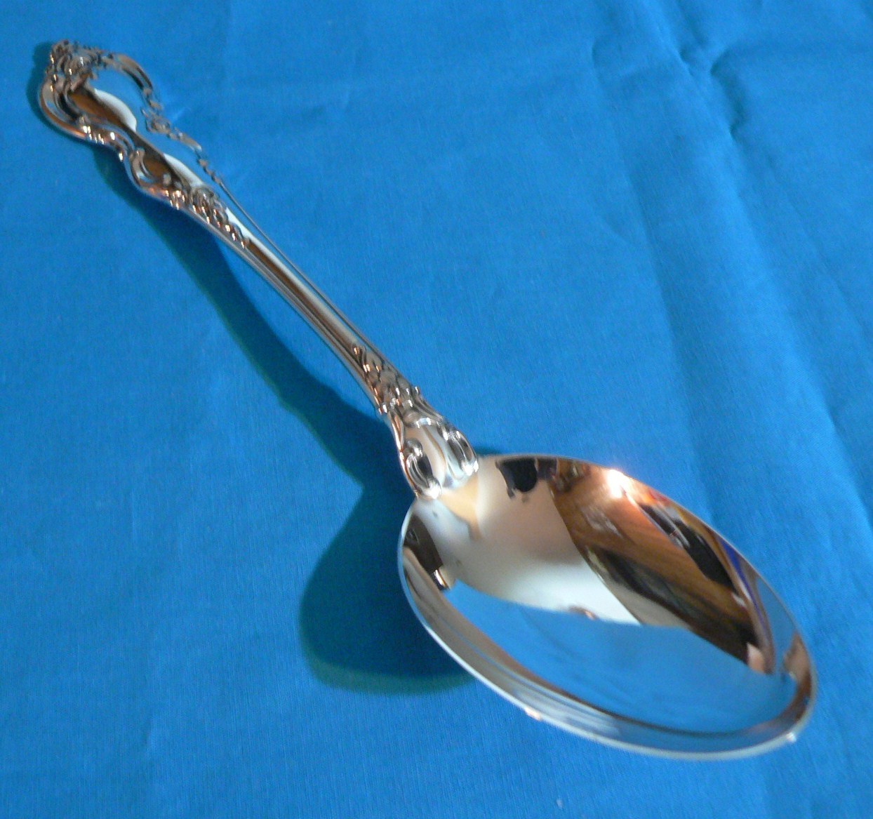 TOWLE SPANISH PROVINCIAL STERLING SILVER PIERCED SERVING SPOON TABLE SPOON