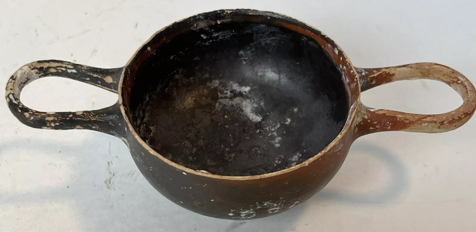 Ancient Greece Pottery Magna Graecia 6th-4th Cent BC. Two Handled Blackware Bowl