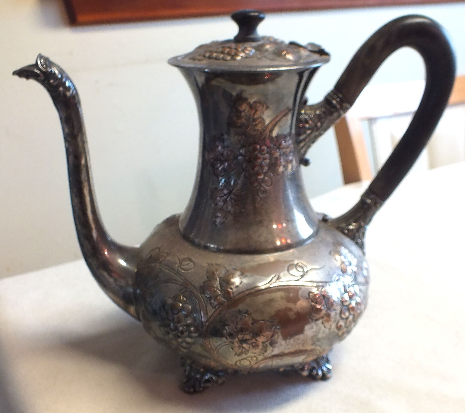 Antique Sheffied Teapot/Coffee Pot Silver on Copper England 059 Art Noveau