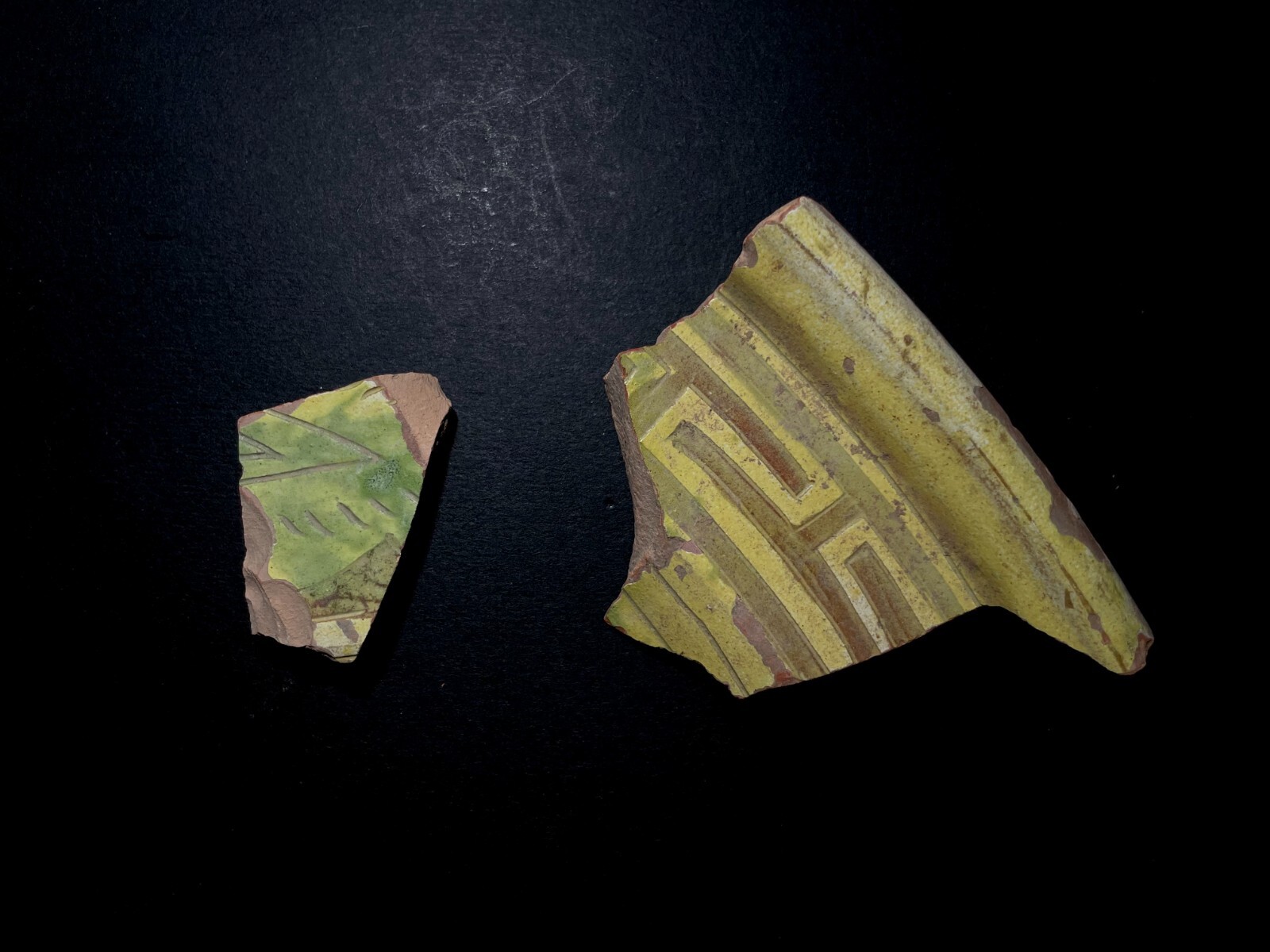 Chinese Porcelain Ceramic Chip Tricolor Pottery Song dynasty (960-1279)