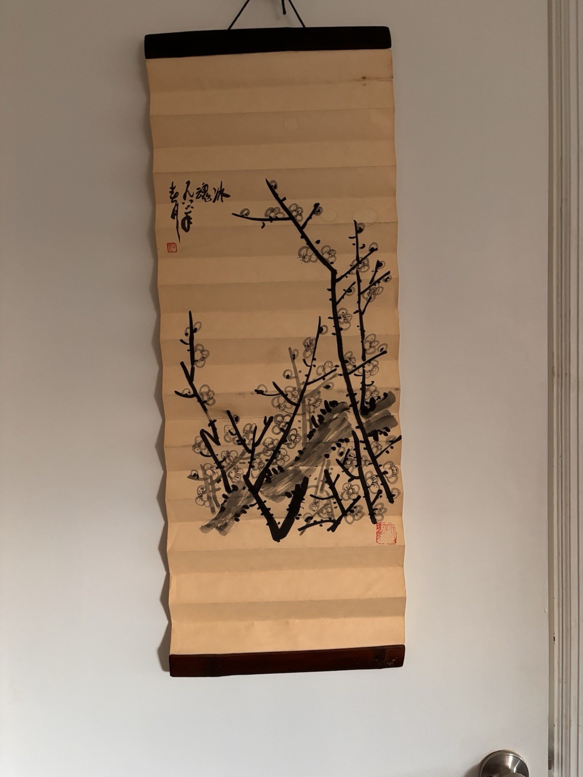 Vtg SUMI-e Plum blossom PAINTING HANGER SCROLL OLD Fold-up “Accordion” style