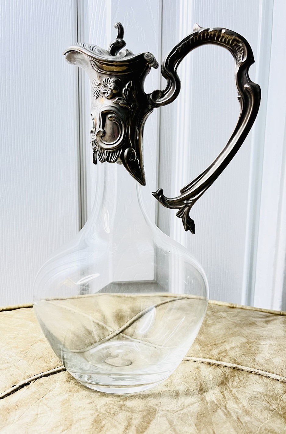 Ornate Art Nouveau Antique Glass Wine Decanter Claret 10 Inches