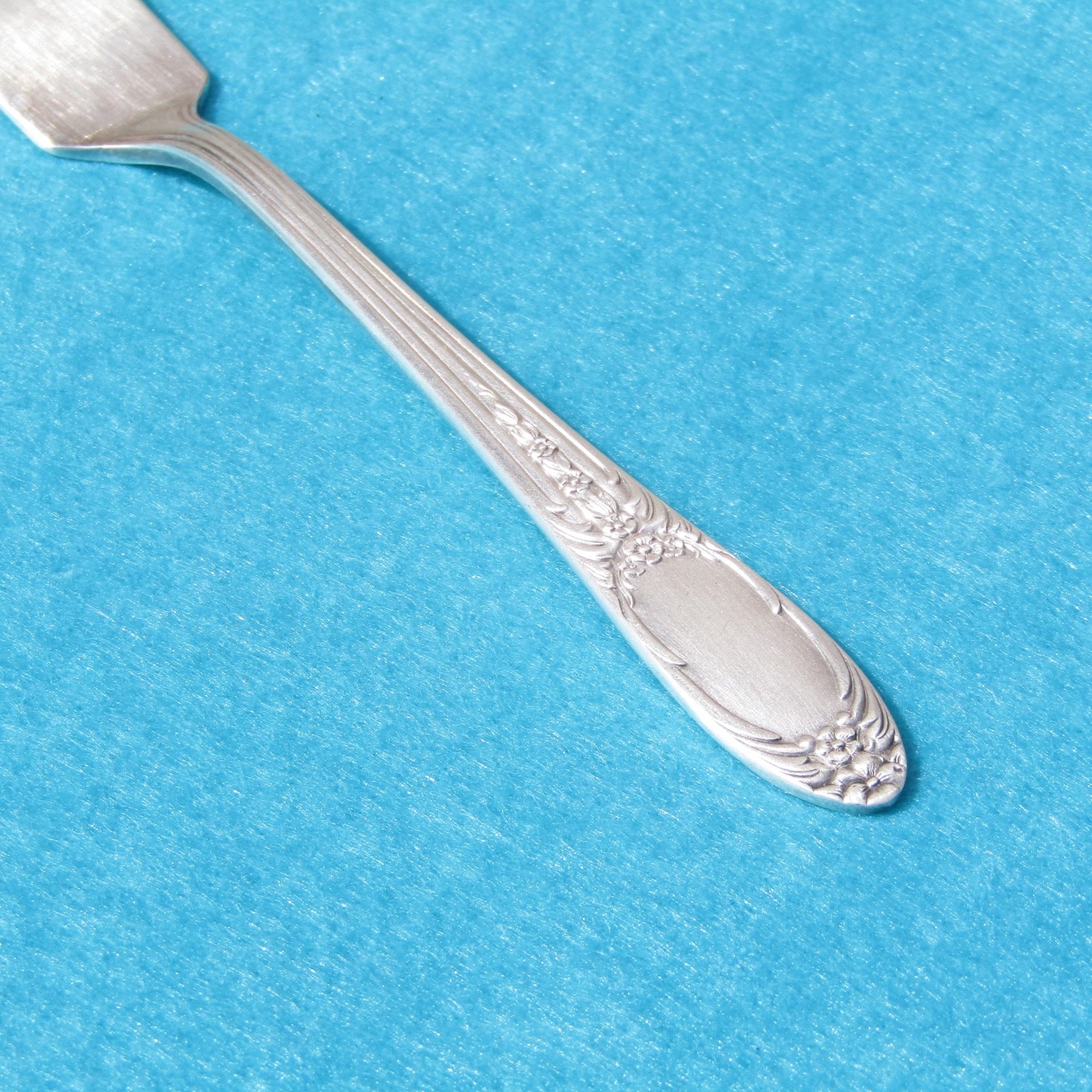 National Silver Co. Four Pattern Silver Plate Flatware 7.25″ Butter Spreader