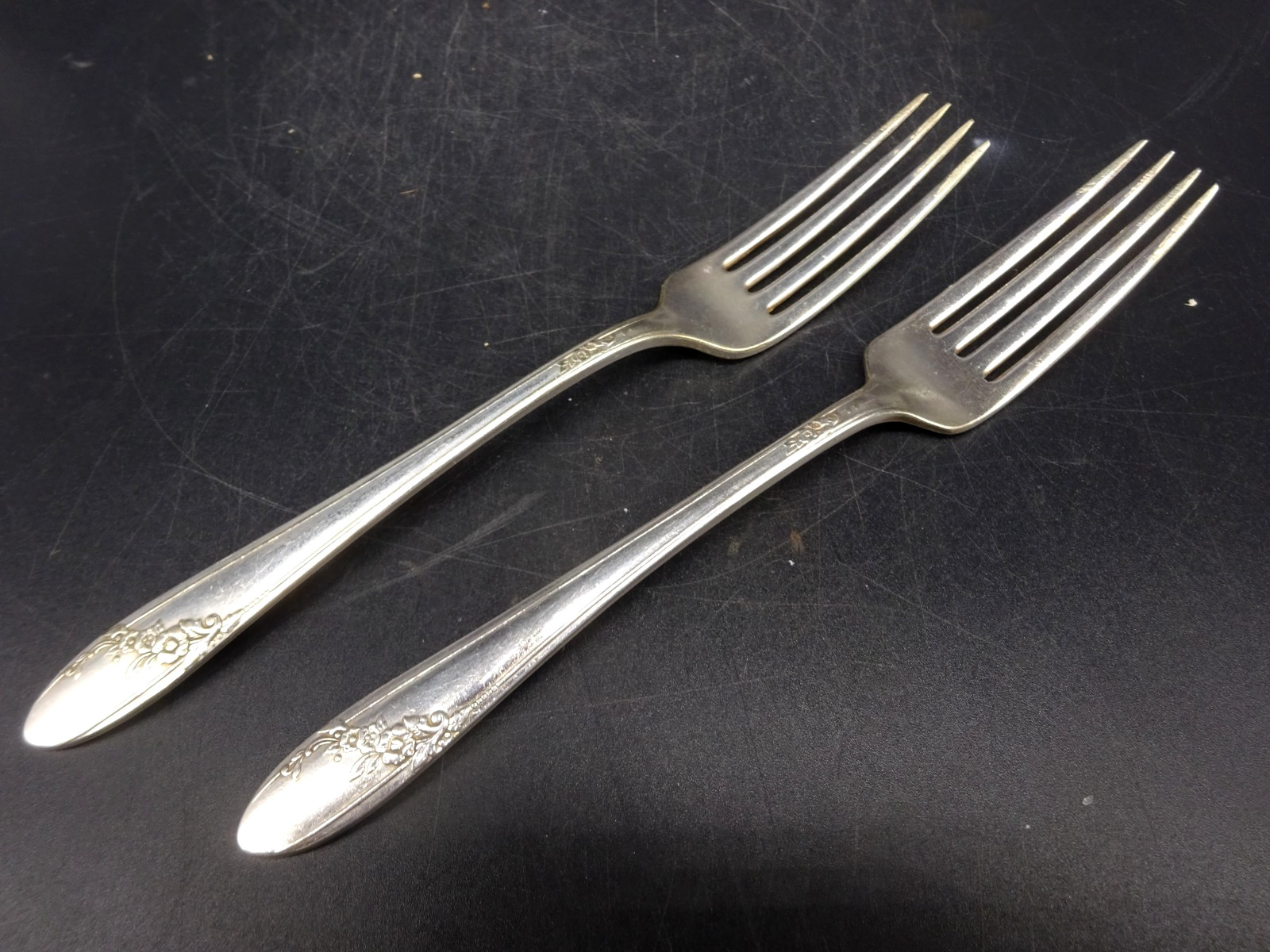 Two Oneida Silver Tudor Plate Community Queen Bess II Fork Flatware Floral 7.5″