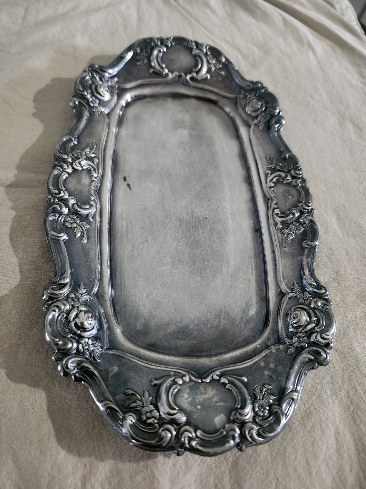 Vintage Towle Silverplate Embossed Serving Tray 10″
