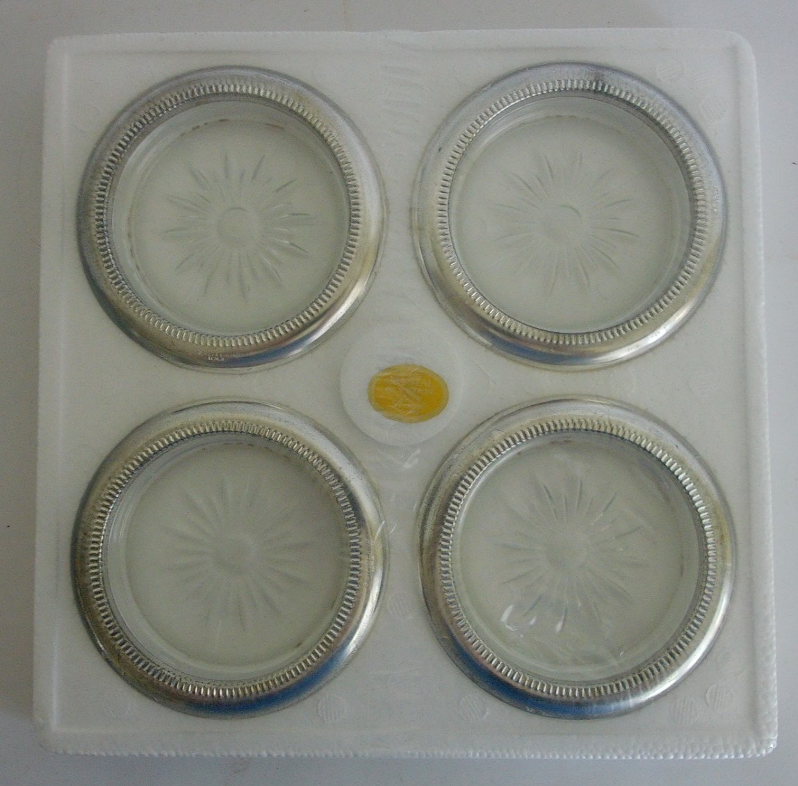 Vintage Set of 4 Leonard Silver Mfg Crystal and Silver Plate Coaster Ashtray