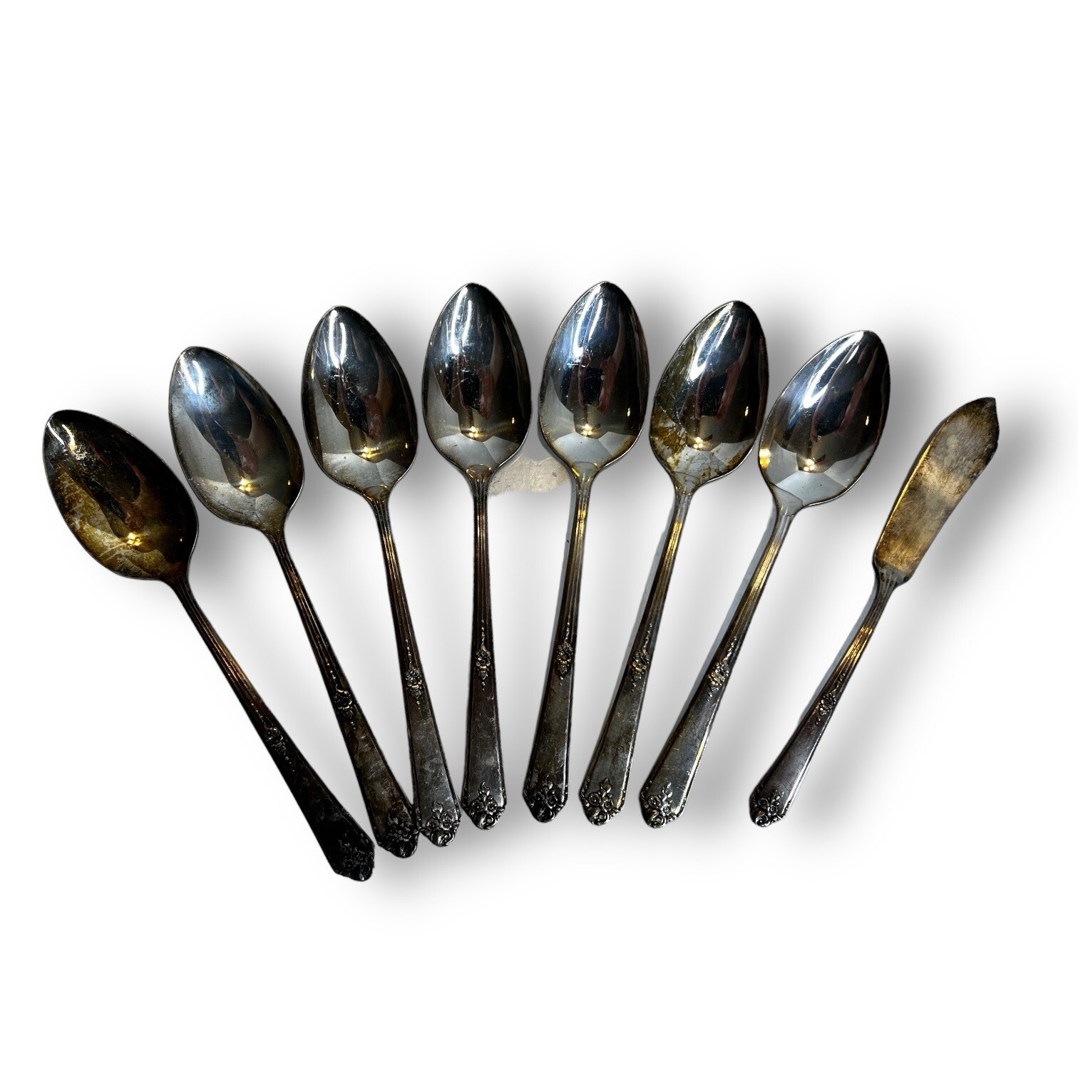 Oneida Silver Community Tudor Plate SWEET BRIAR Silverplate Spoons Knife