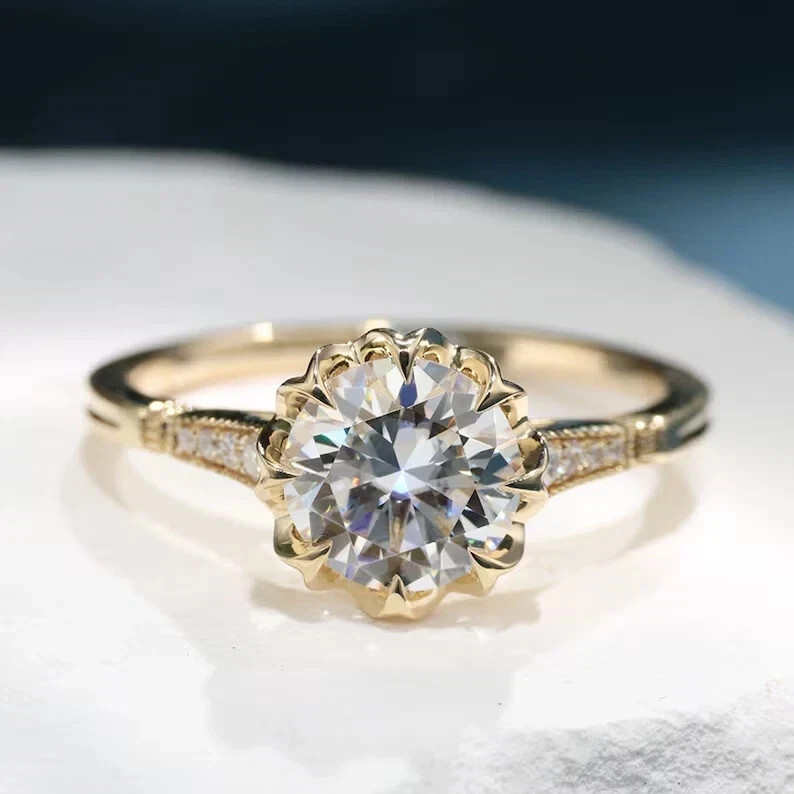 2.50Ct Round-Cut Lab Created Solitaire Engagement Ring 14K Yellow Gold Plated