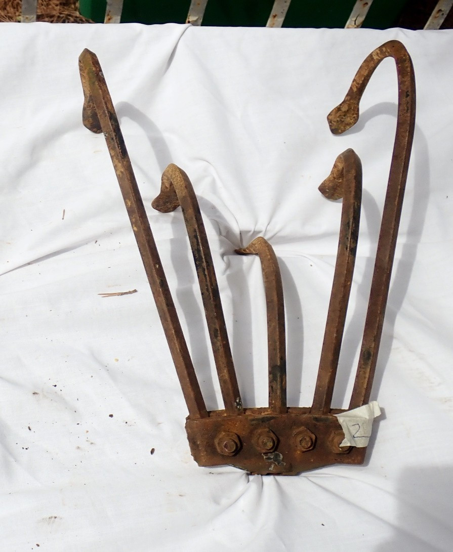 Vintage Garden Cultivator Head 5-Tine Plow Rake Claw Metal Farm Tool