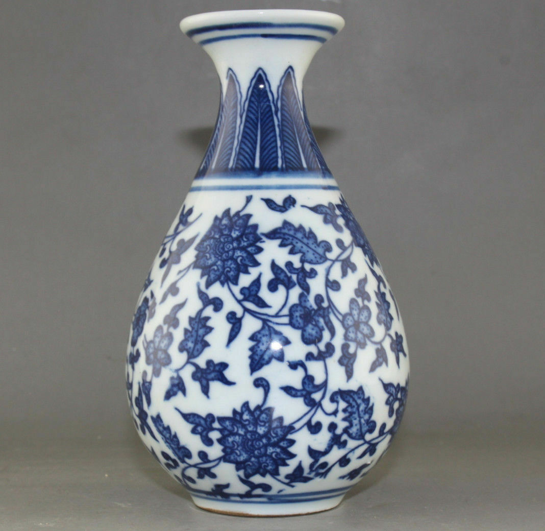 RARE BLUE AND WHITE PORCELAIN FLOWER VASE OF CHINESE ANTIQUE ss