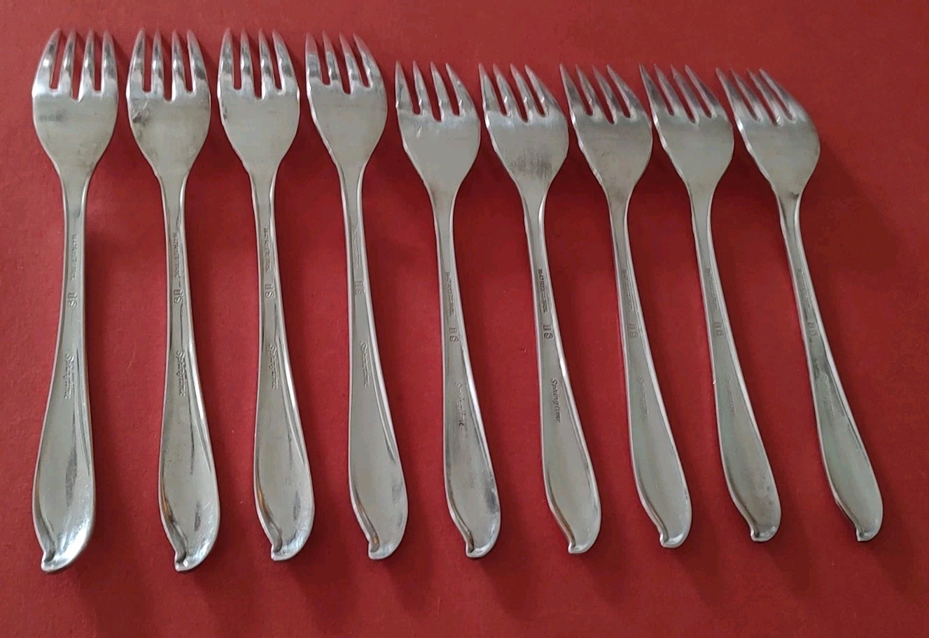 34pc 1847 Rogers Bros SPRINGTIME Silverplate Spoons Dinner Salad Forks Knives IS