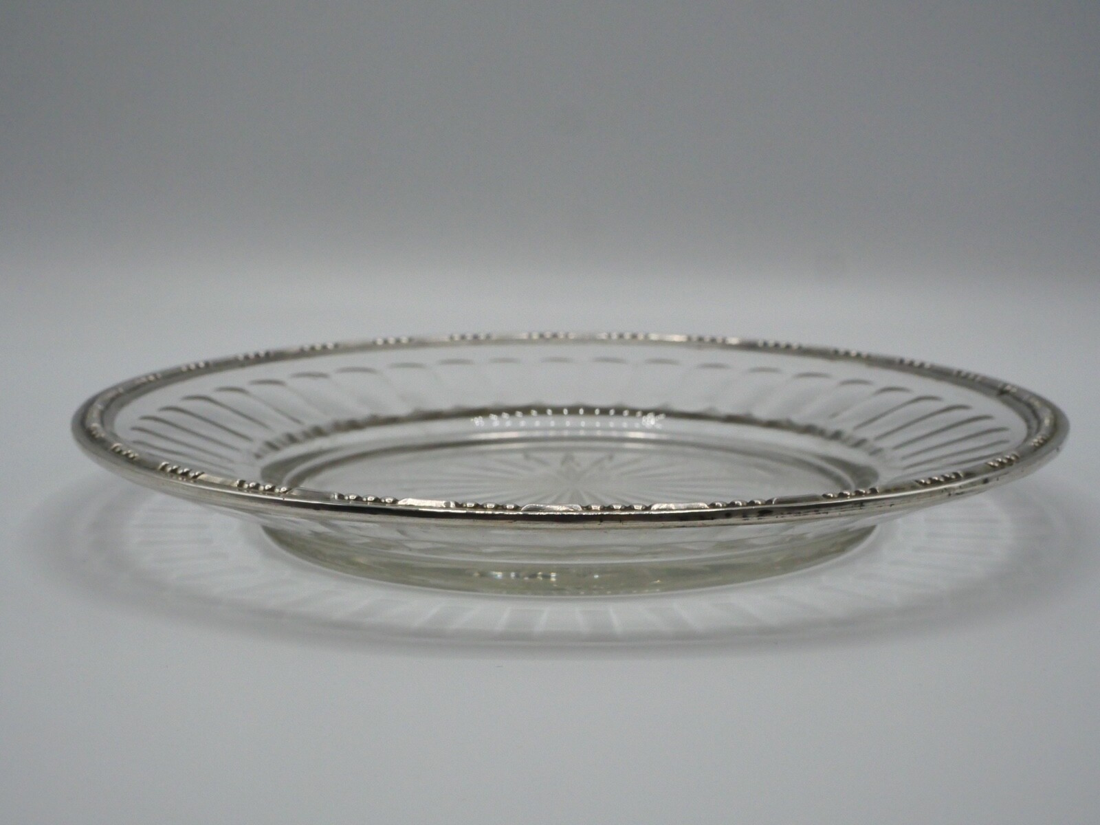 SOLID SILVER CUP OR PLATE WITH MINERVA HALLMARK 1ST TITLE AND CRYSTAL