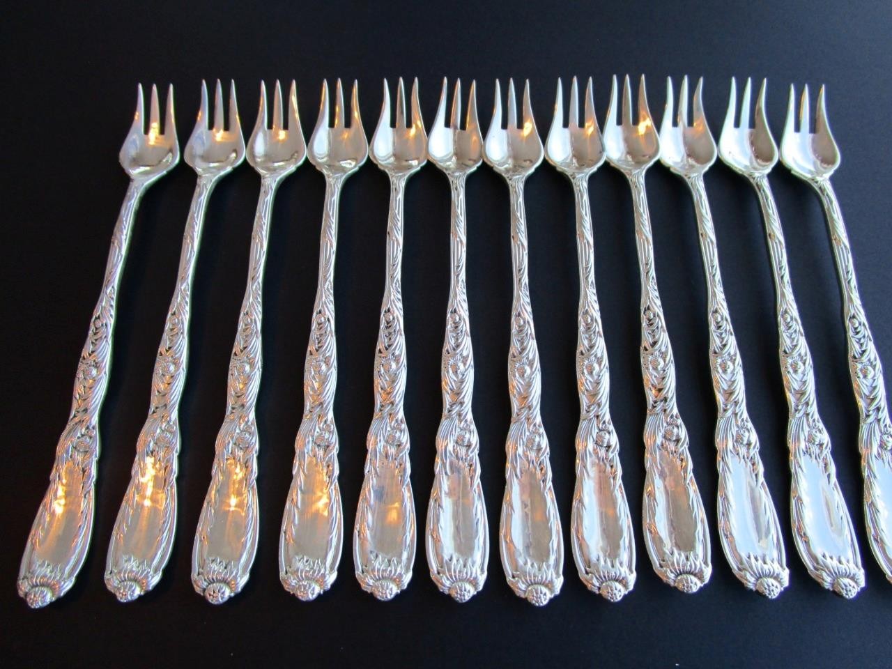 1 (ONE) CHRYSANTHEMUM BY TIFFANY CO STERLING FLATWARE COCKTAIL FORKS*5 7/8-MINT