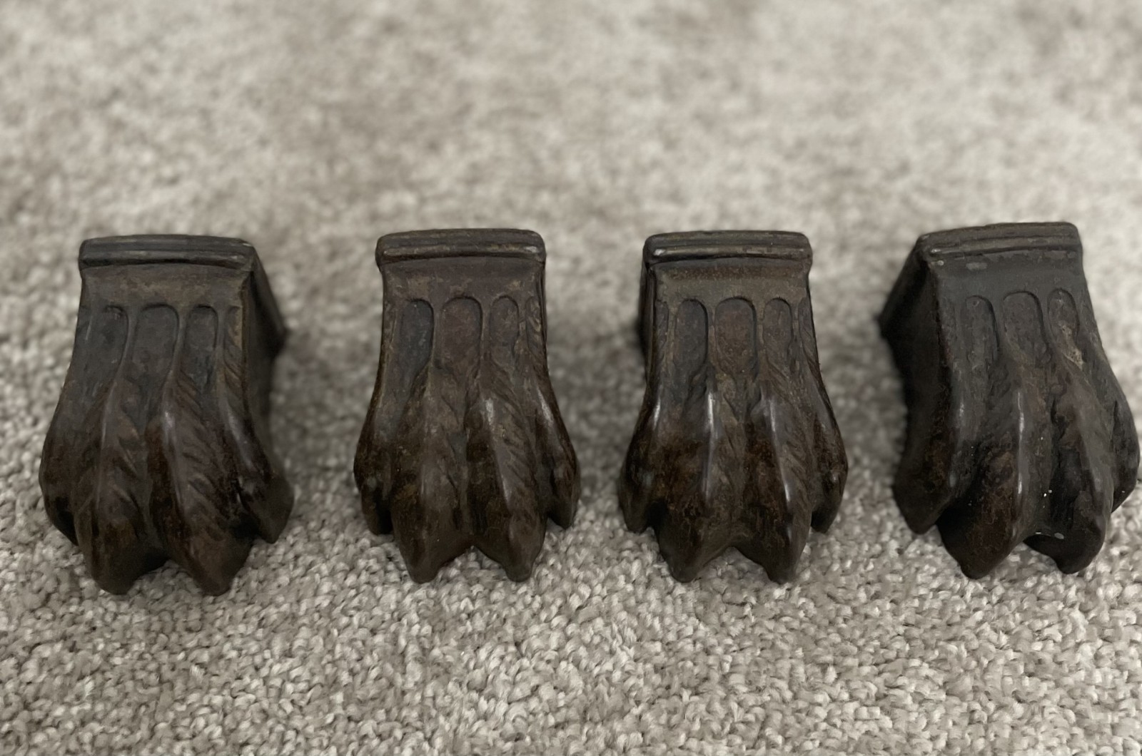 Antique Vintage 4 Metal Lion Tiger Claw Paw Table Chair Furniture Feet