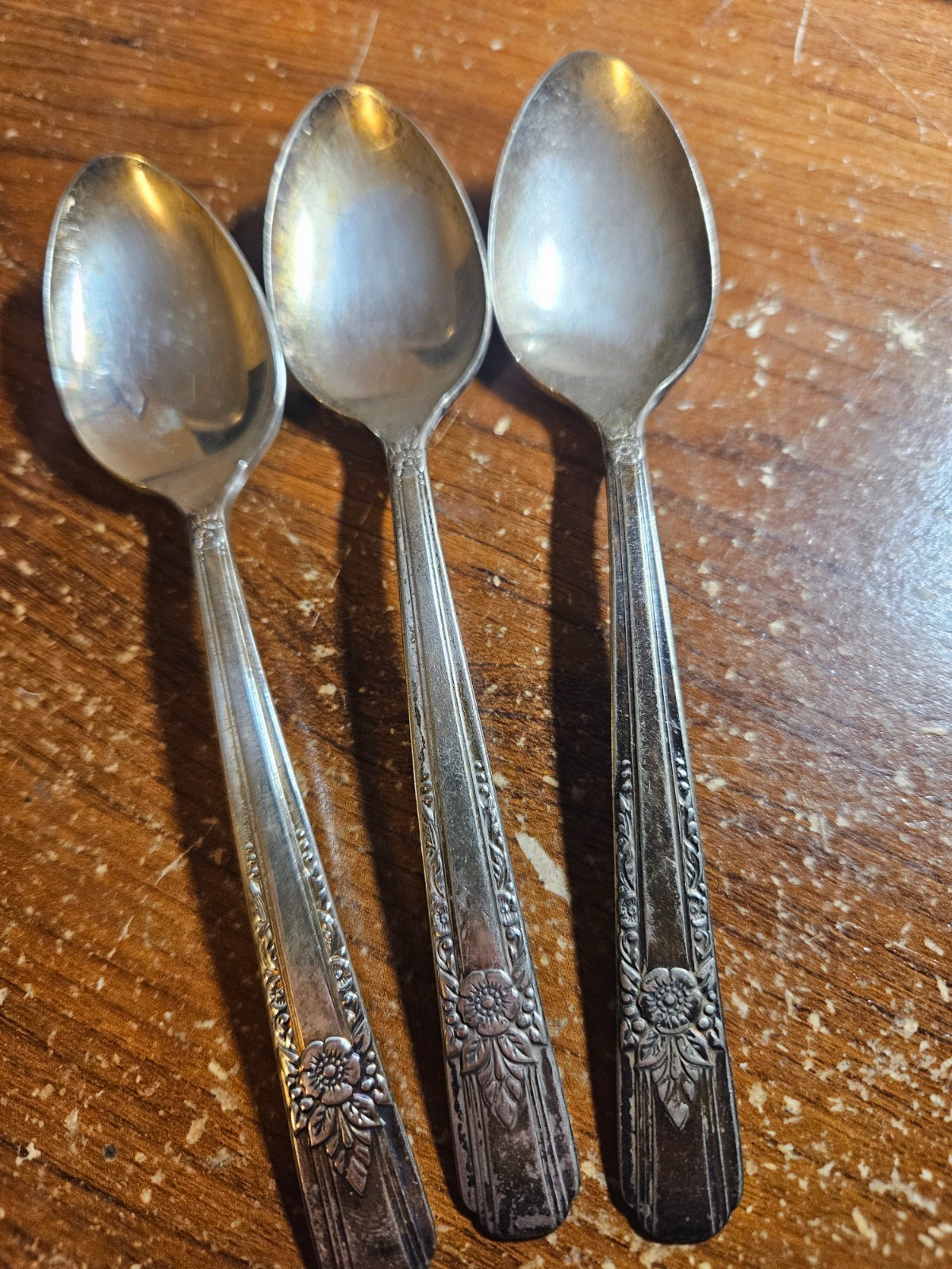 Vintage CARLTON LA ROSE Vernon Silver Plate Floral Teaspoon Spoon 6”