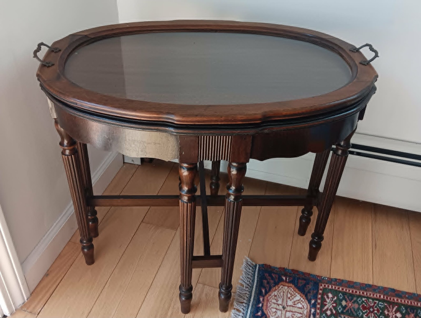 VTG Oval Tea Table w Removable Glass Top Tray VGC