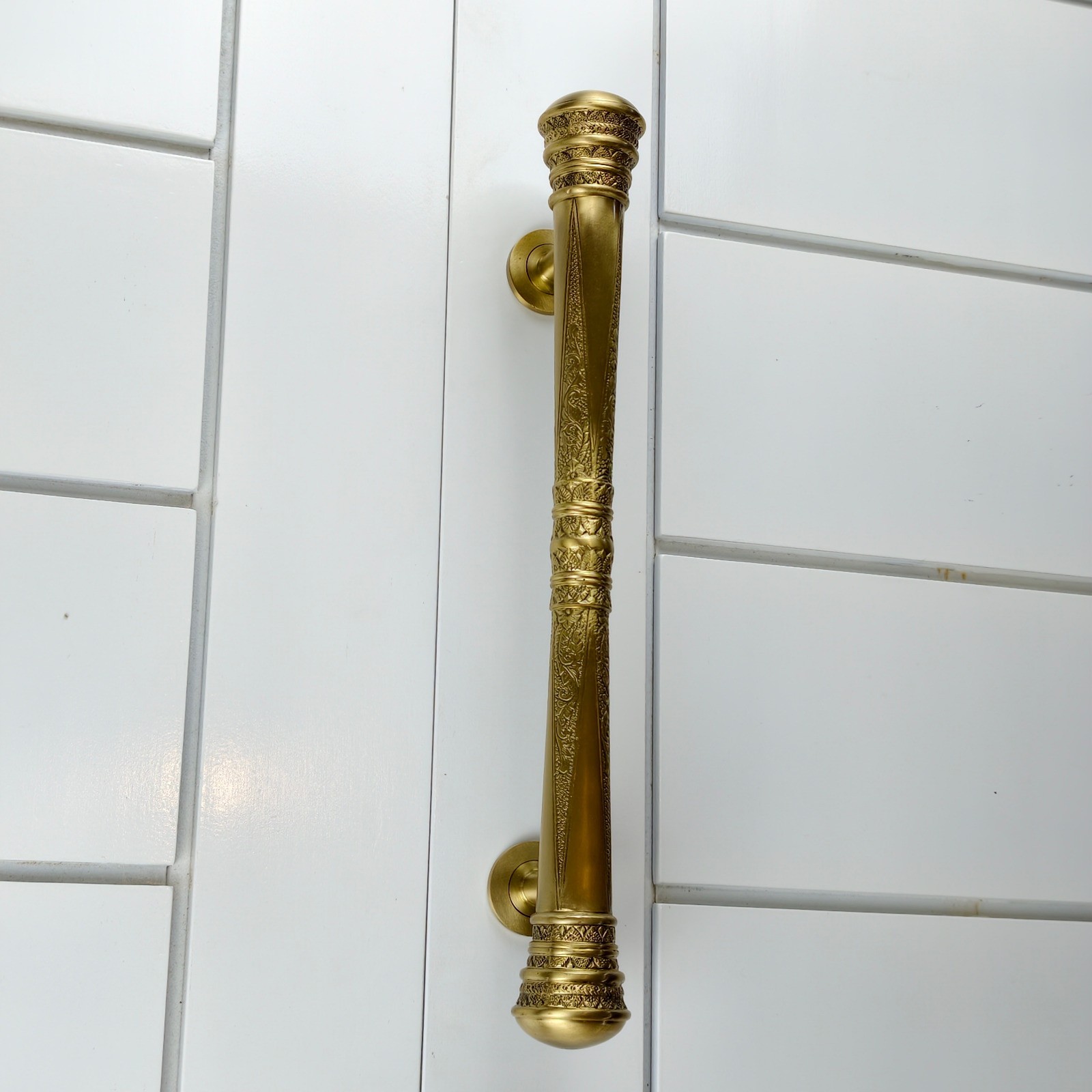 19″ Engraved Solid Brass D‑Pull — 50cm Etched Design Heavy Door/Grab Handle GRAB