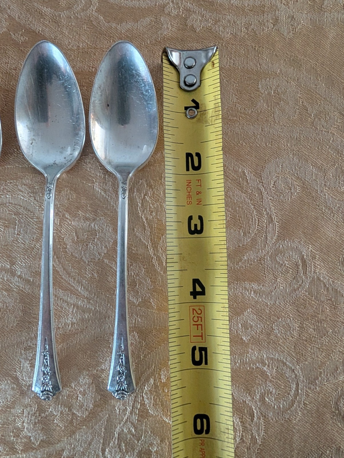 8x Five O’Clock Teaspoon Spring Garden (Silverplate, 1949) International Silver