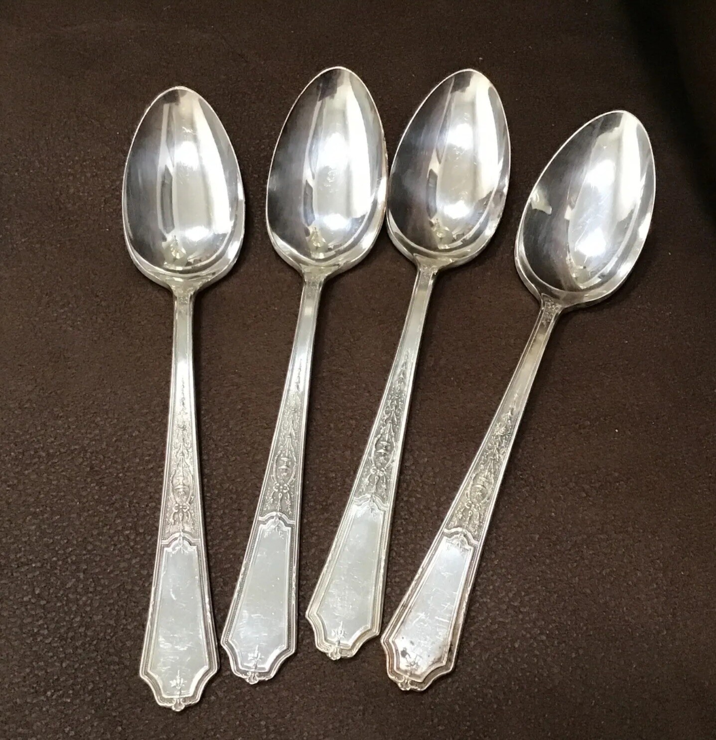 1924 ANCESTRAL 1847 ROGERS INTERNATIONAL SET OF 4 DINNER SPOONS RETRO